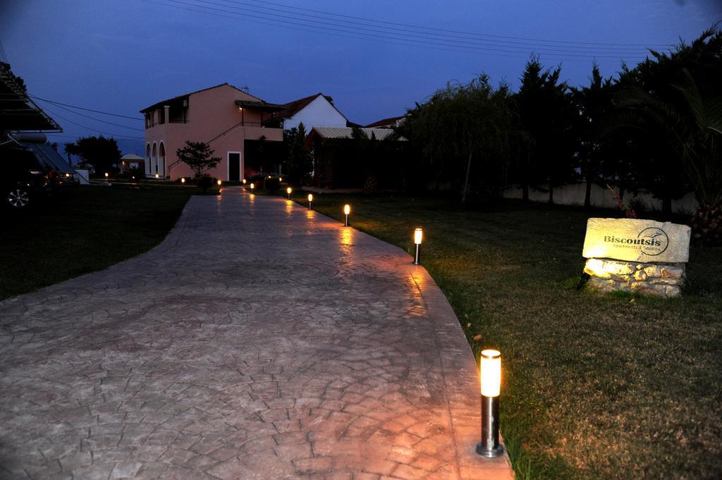Biscoutsis Apartments & Studios Kávos Exterior photo