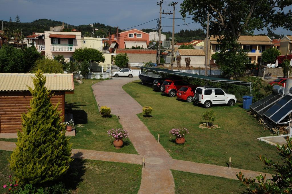 Biscoutsis Apartments & Studios Kávos Exterior photo